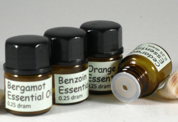 Essential Oil Sample for your cleaning and beauty needs